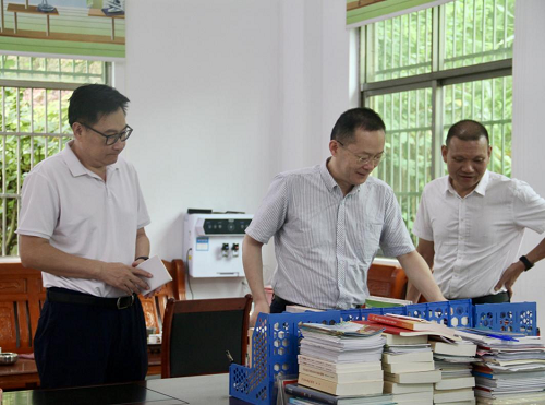 69985e05b30d935c646e4e95638a0962.png 图片1.png